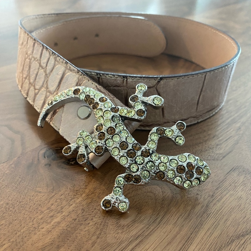Vera Pelle Italian Leather Belt with Crystal Lizard Buckle.